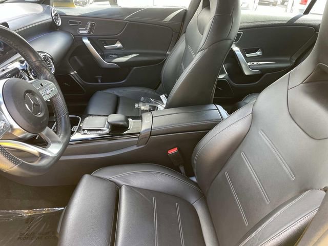 Used 2023 Mercedes-Benz CLA 250 image 23