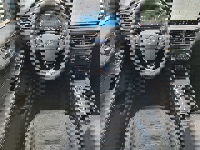 Certified 2023 Ford Escape Platinum w/ Premium Technology Package image 30