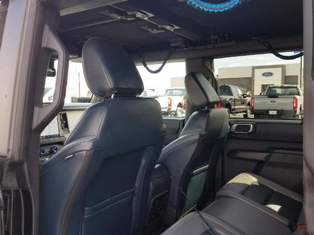 Certified 2024 Ford Bronco Outer Banks w/ Sasquatch Package AWD/4WD image 17