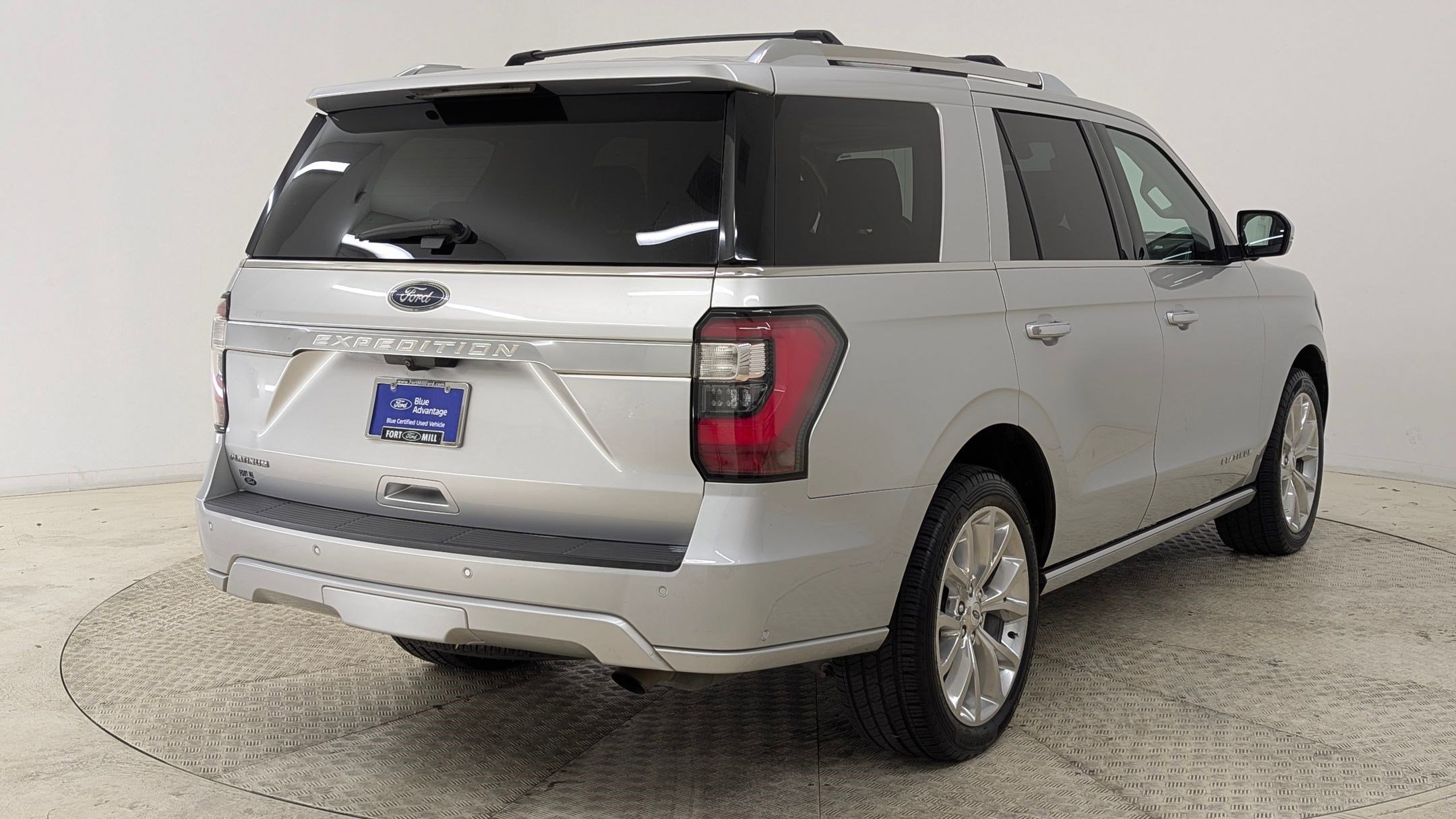 Certified 2019 Ford Expedition Platinum image 9