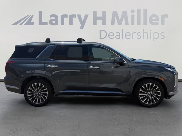 Used 2024 Hyundai Palisade Calligraphy AWD/4WD image 6