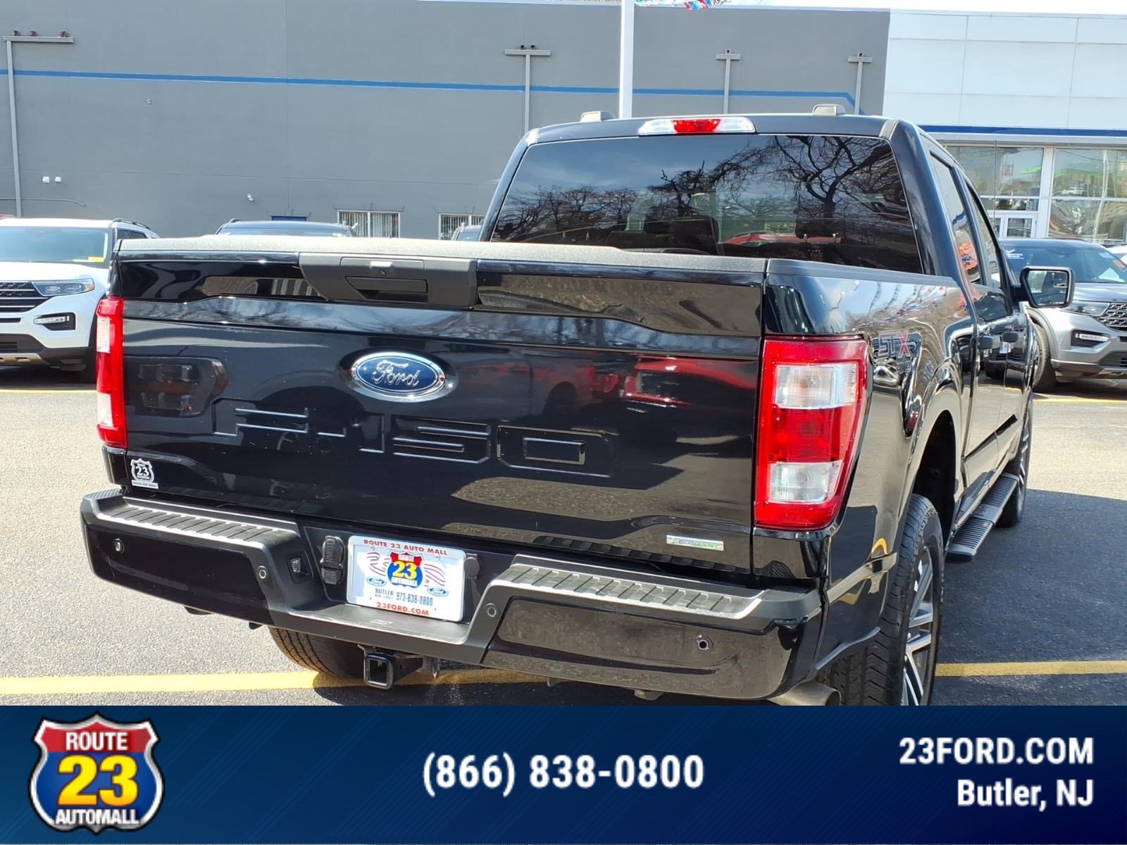 Certified 2022 Ford F150 XL w/ STX Appearance Package AWD/4WD image 5