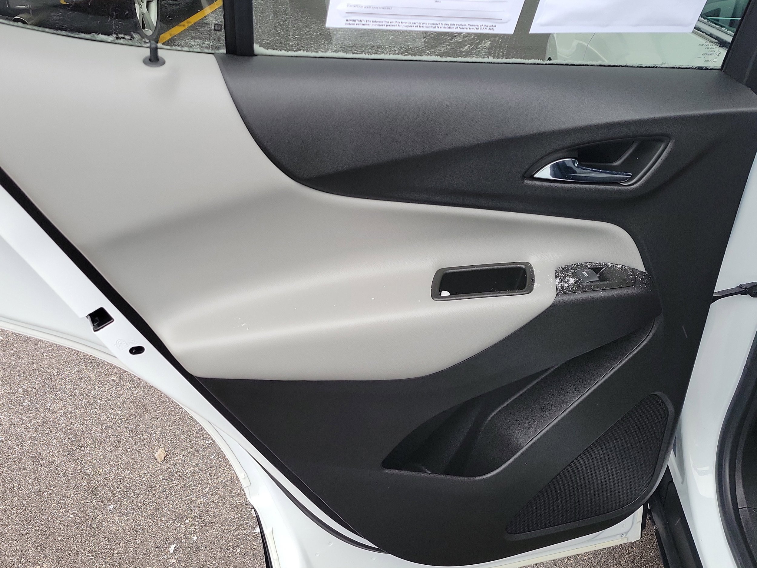 Used 2022 Chevrolet Equinox LT FWD image 7