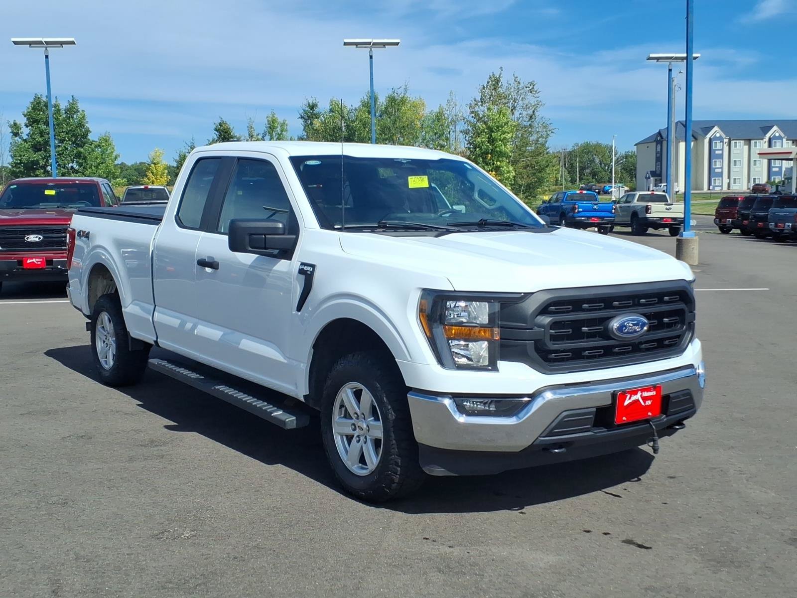 Certified 2023 Ford F150 XL w/ XL Chrome Appearance Package AWD/4WD image 8