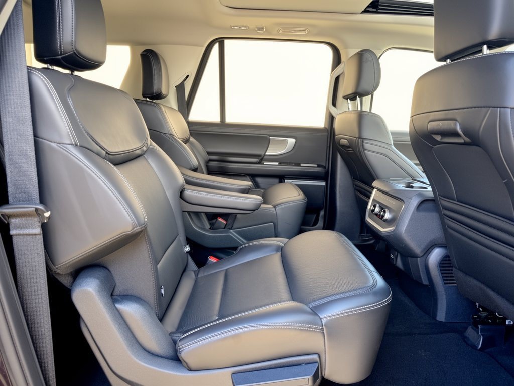 Certified 2025 Ford Expedition Max Platinum AWD/4WD image 29