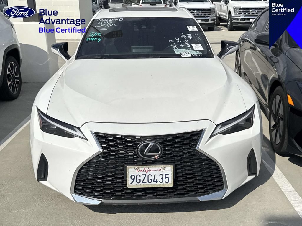 Used 2023 Lexus IS 300 w/ Premium Package RWD image 10