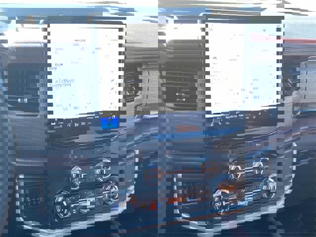 Certified 2024 Ford Expedition Limited image 36