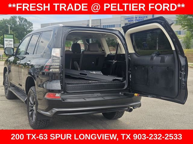 Used 2023 Lexus GX 460 Luxury w/ Sport Design Package AWD/4WD image 10