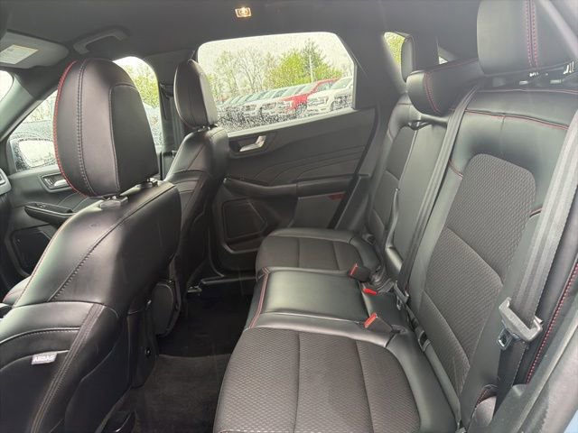 Certified 2025 Ford Escape ST-Line Select image 15