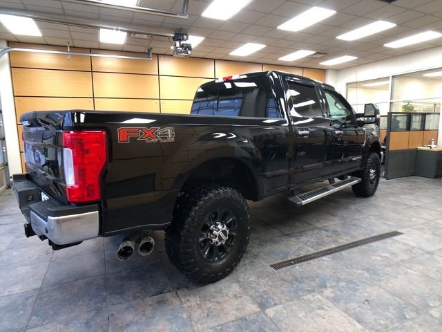 Certified 2017 Ford F350 Lariat w/ Tow Technology Bundle image 7