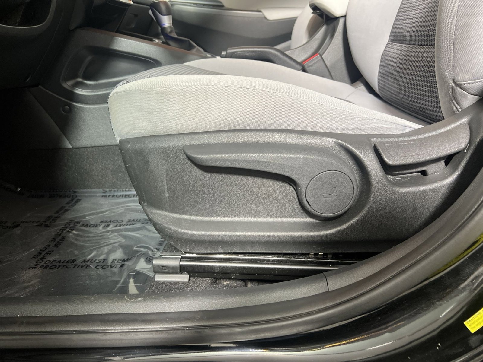 Used 2022 Hyundai Kona SE image 13