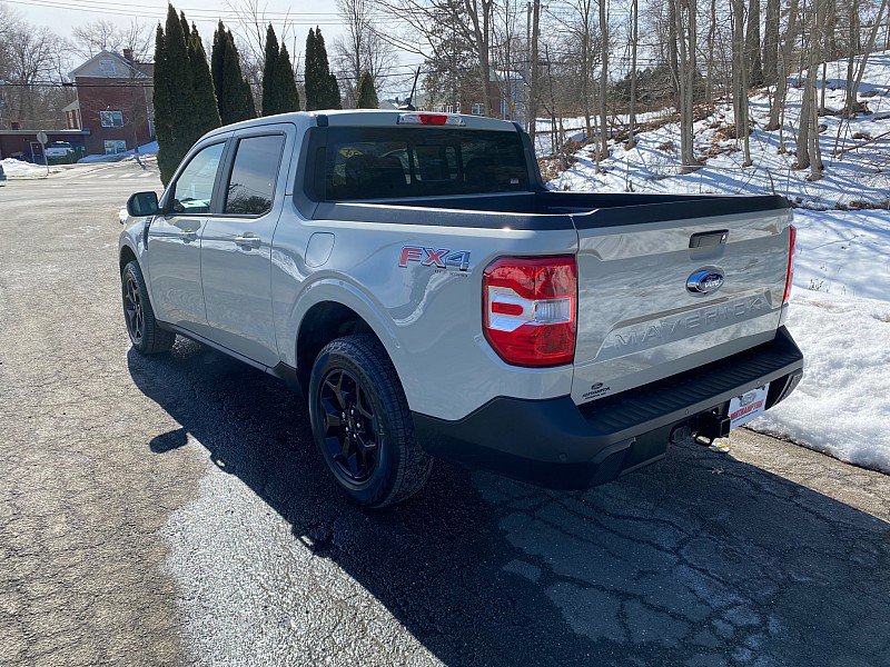 Certified 2024 Ford Maverick Lariat w/ FX4 Off-Road Package image 3