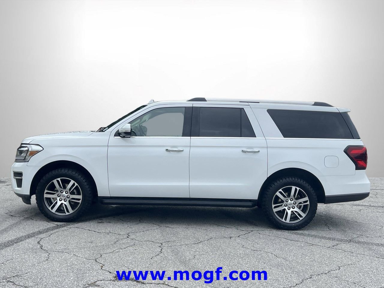 Certified 2024 Ford Expedition Max Limited AWD/4WD image 29