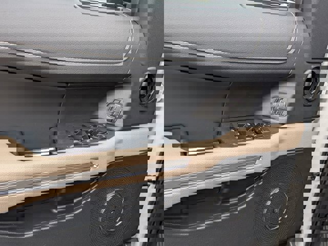 Certified 2023 Ford Expedition Limited image 14