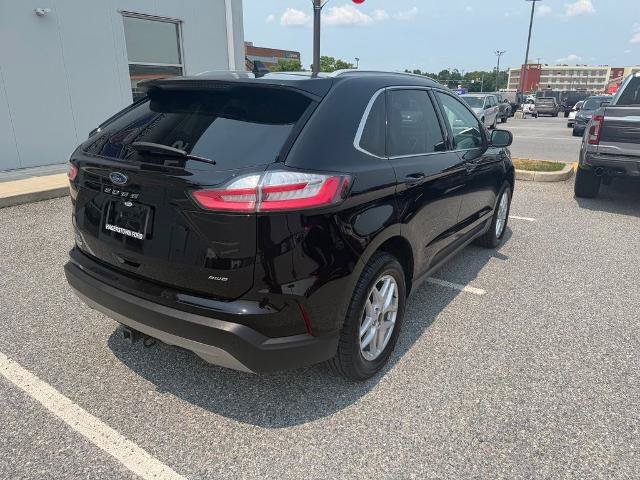 Certified 2024 Ford Edge SEL w/ Convenience Package AWD/4WD image 8