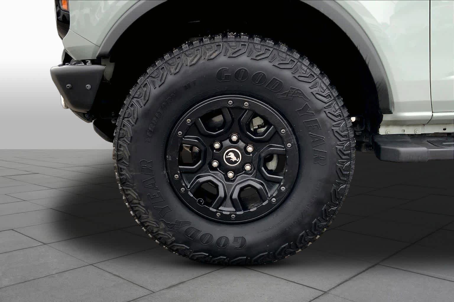 Certified 2023 Ford Bronco Wildtrak AWD/4WD image 10
