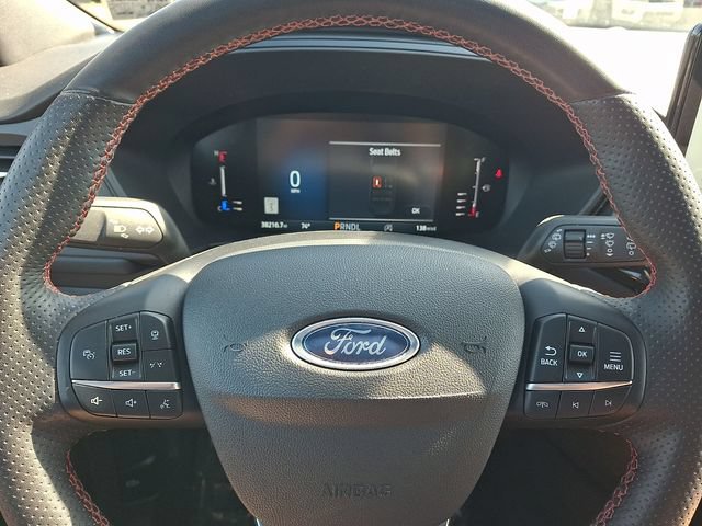 Certified 2023 Ford Escape ST-Line w/ Tech Pack #1 AWD/4WD image 18