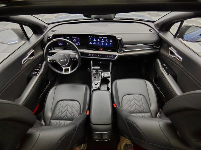 Used 2023 Kia Sportage X-Line w/ X-Line Premium Package AWD/4WD image 2