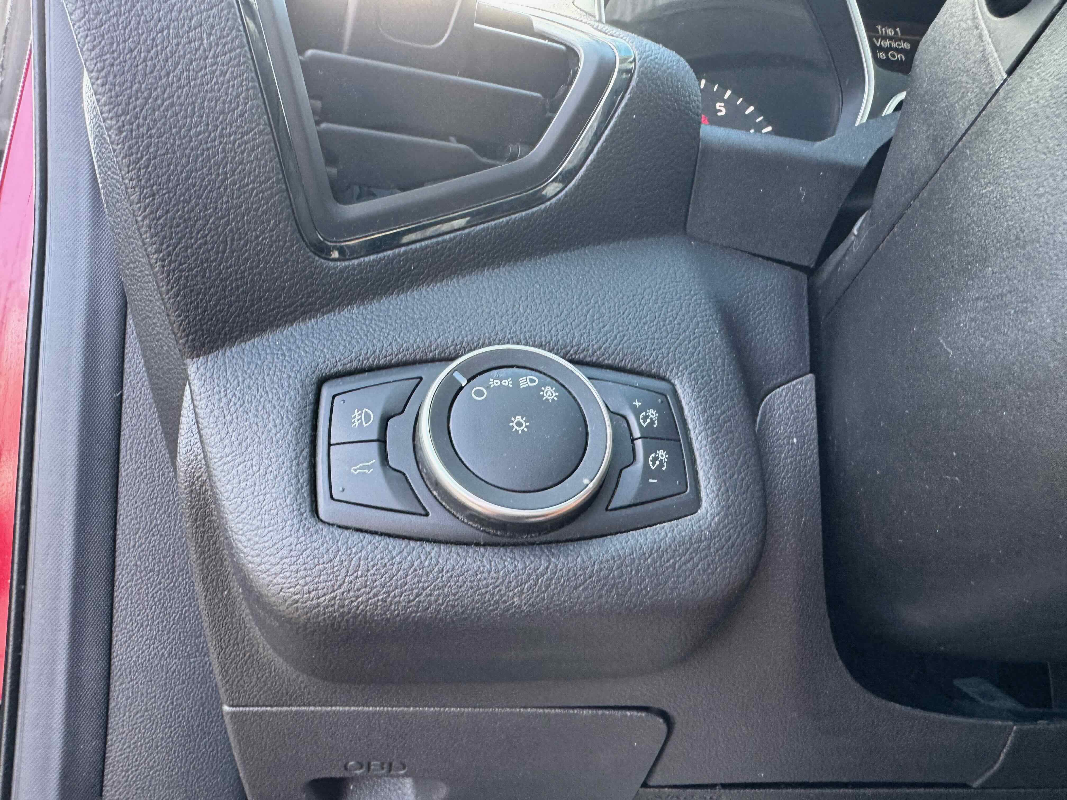 Certified 2019 Ford Escape Titanium image 24