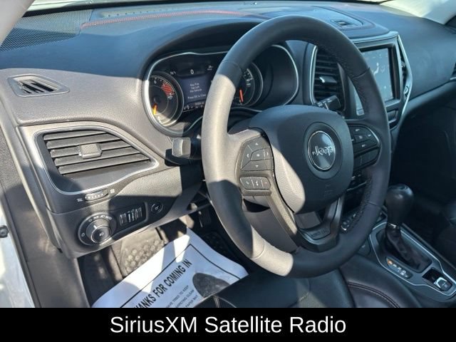 Used 2022 Jeep Cherokee Trailhawk w/ Sound & Nav Group AWD/4WD image 14