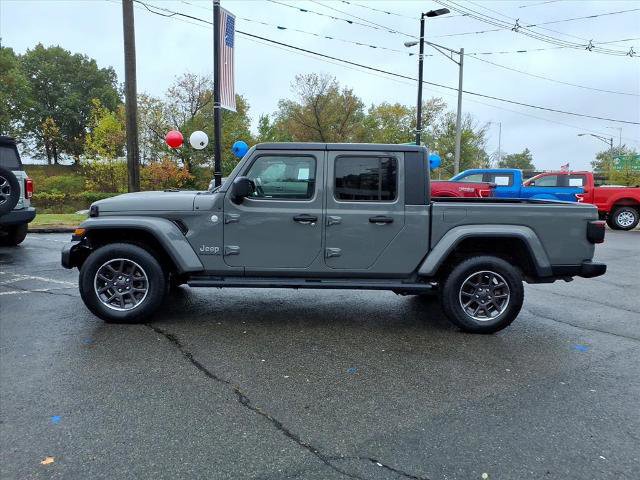 Used 2021 Jeep Gladiator Overland w/ Popular Equipment Package image 2