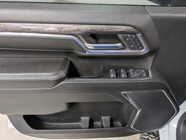 Used 2024 Chevrolet Silverado 2500 LTZ AWD/4WD image 9