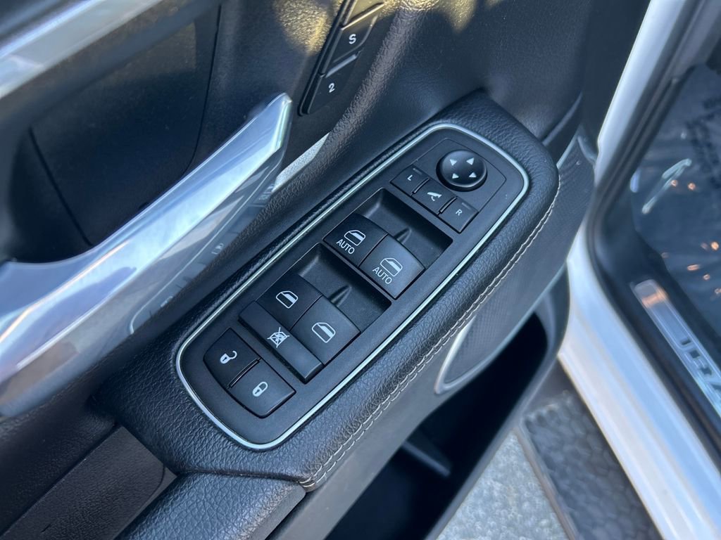 Used 2021 RAM 1500 Laramie image 13