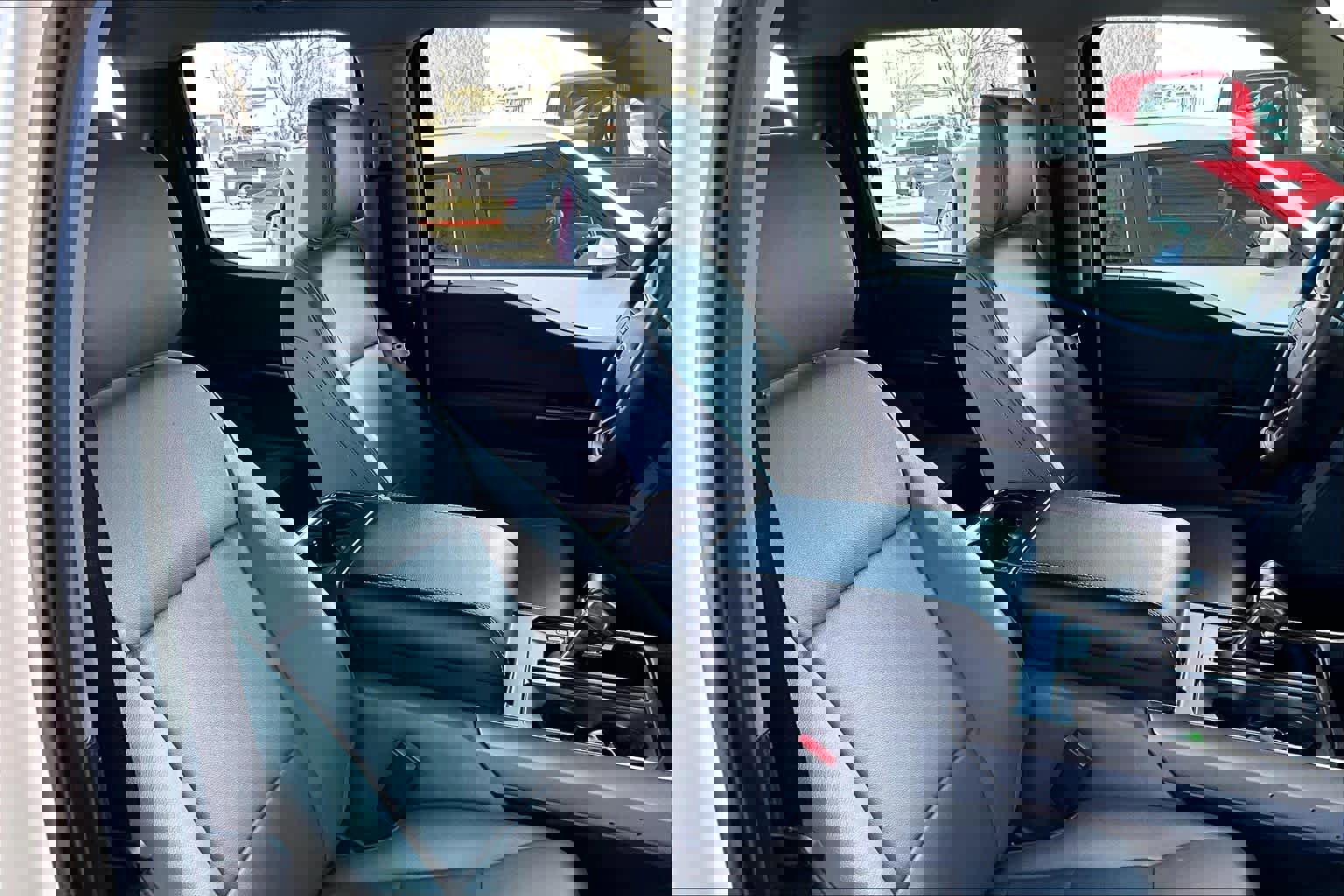 Certified 2022 Ford F150 Lightning Pro image 10