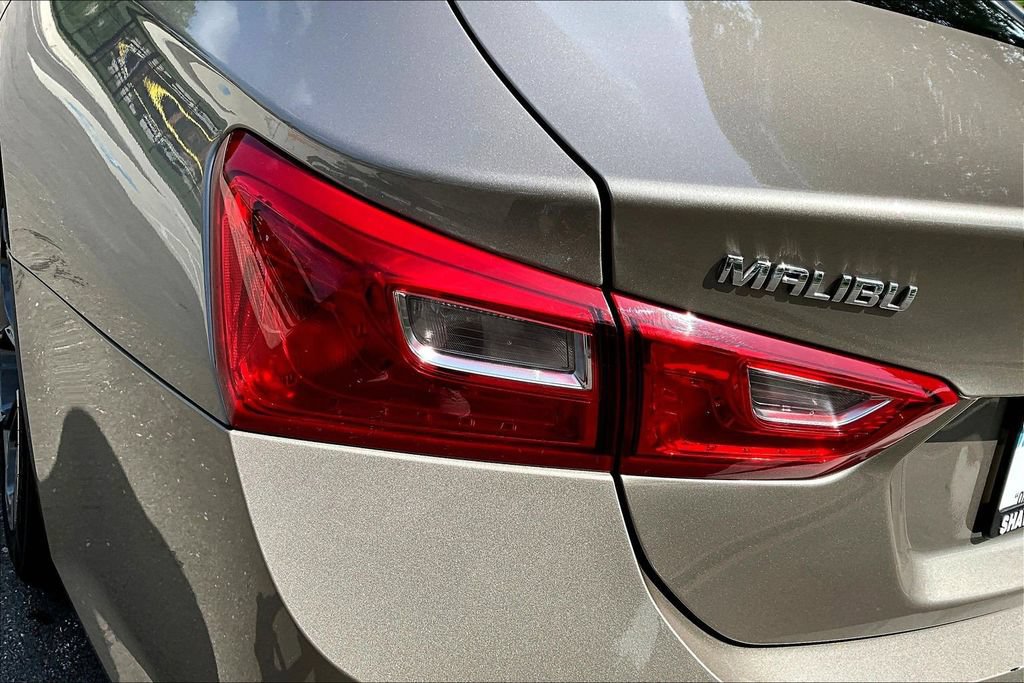 Used 2024 Chevrolet Malibu LT FWD image 22