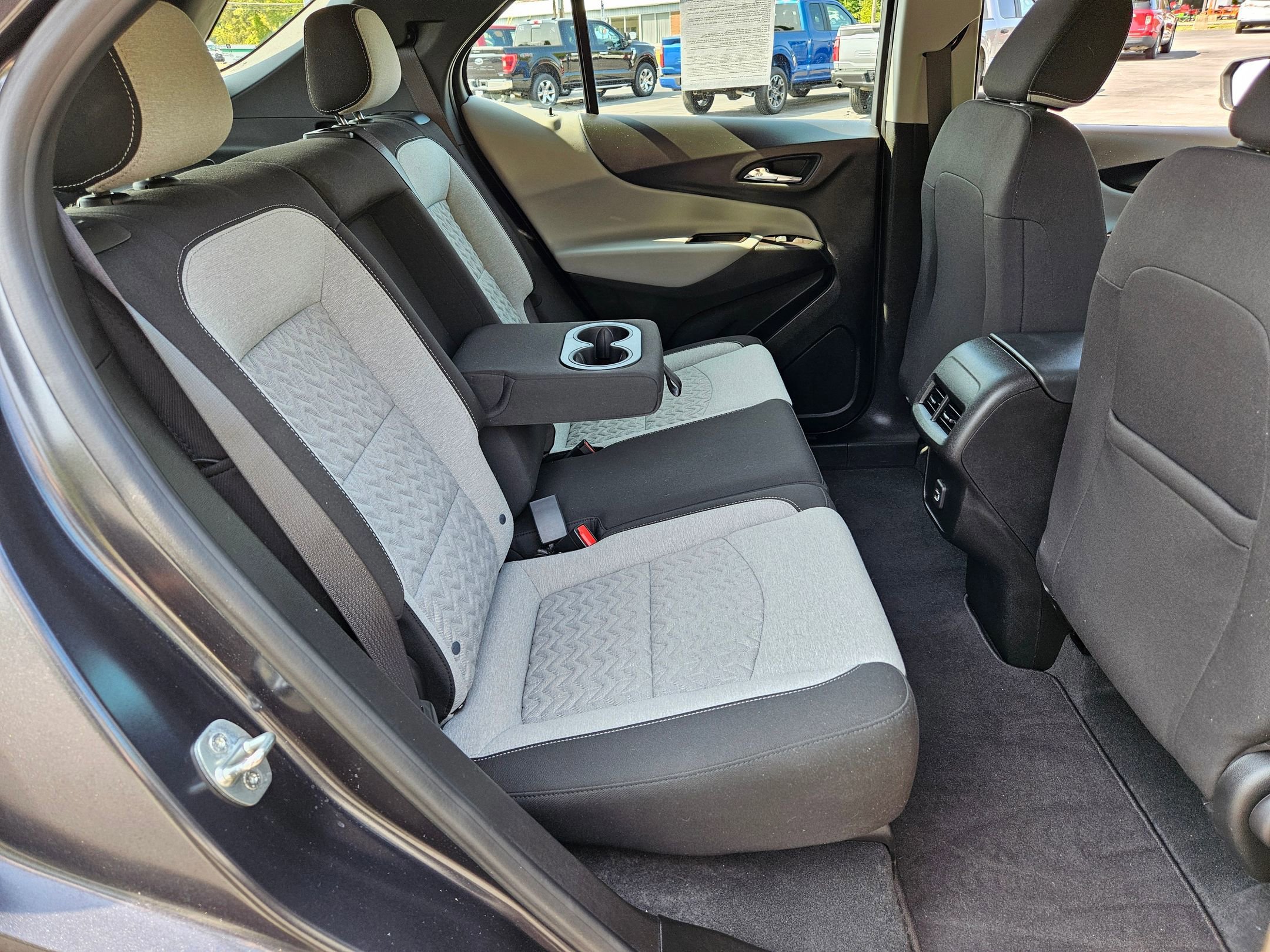 Used 2022 Chevrolet Equinox LS image 22