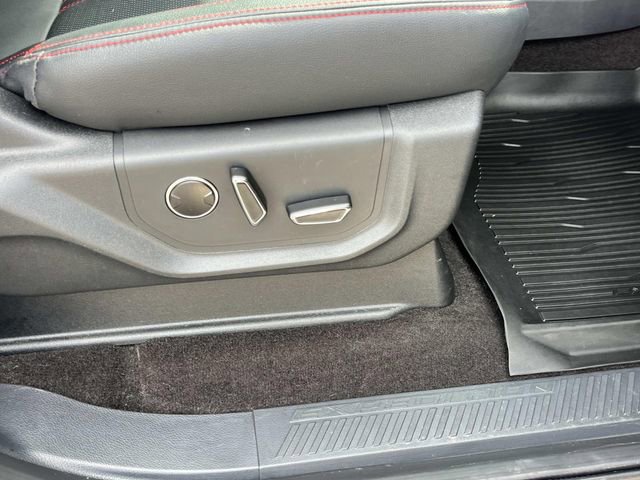 Certified 2023 Ford Expedition Limited image 27