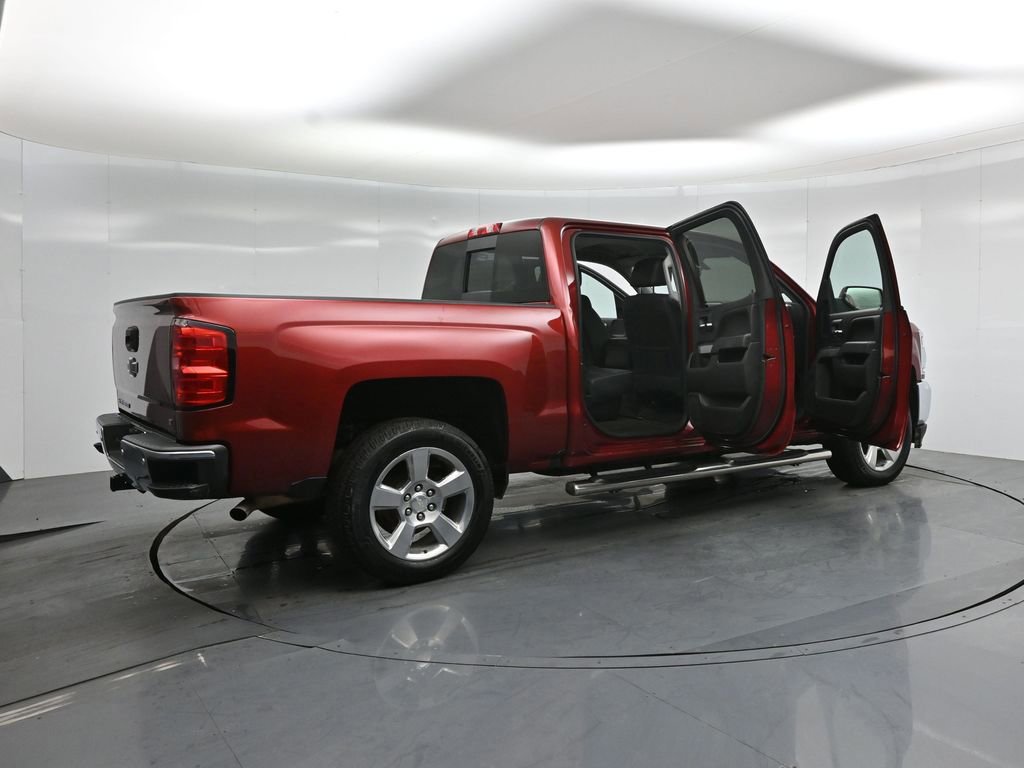 Used 2018 Chevrolet Silverado 1500 LT w/ All Star Edition image 36