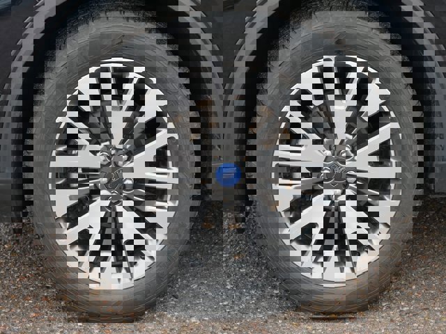 Certified 2020 Ford Escape Titanium image 11