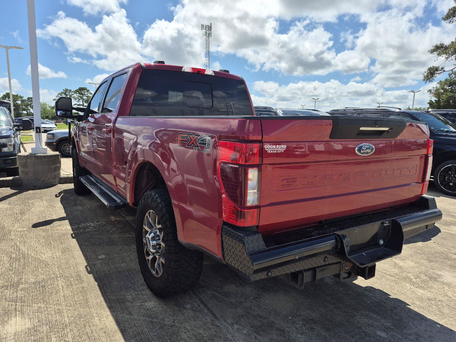 Certified 2021 Ford F250 Lariat w/ Lariat Ultimate Package AWD/4WD image 4