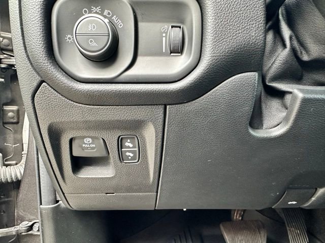 Used 2021 RAM 1500 Big Horn AWD/4WD image 53