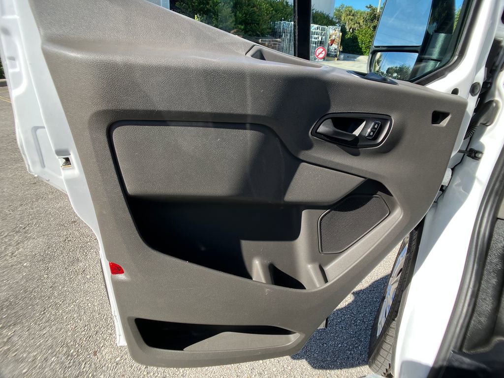 Certified 2024 Ford Transit 250 Low Roof w/ Exterior Upgrade Package image 27