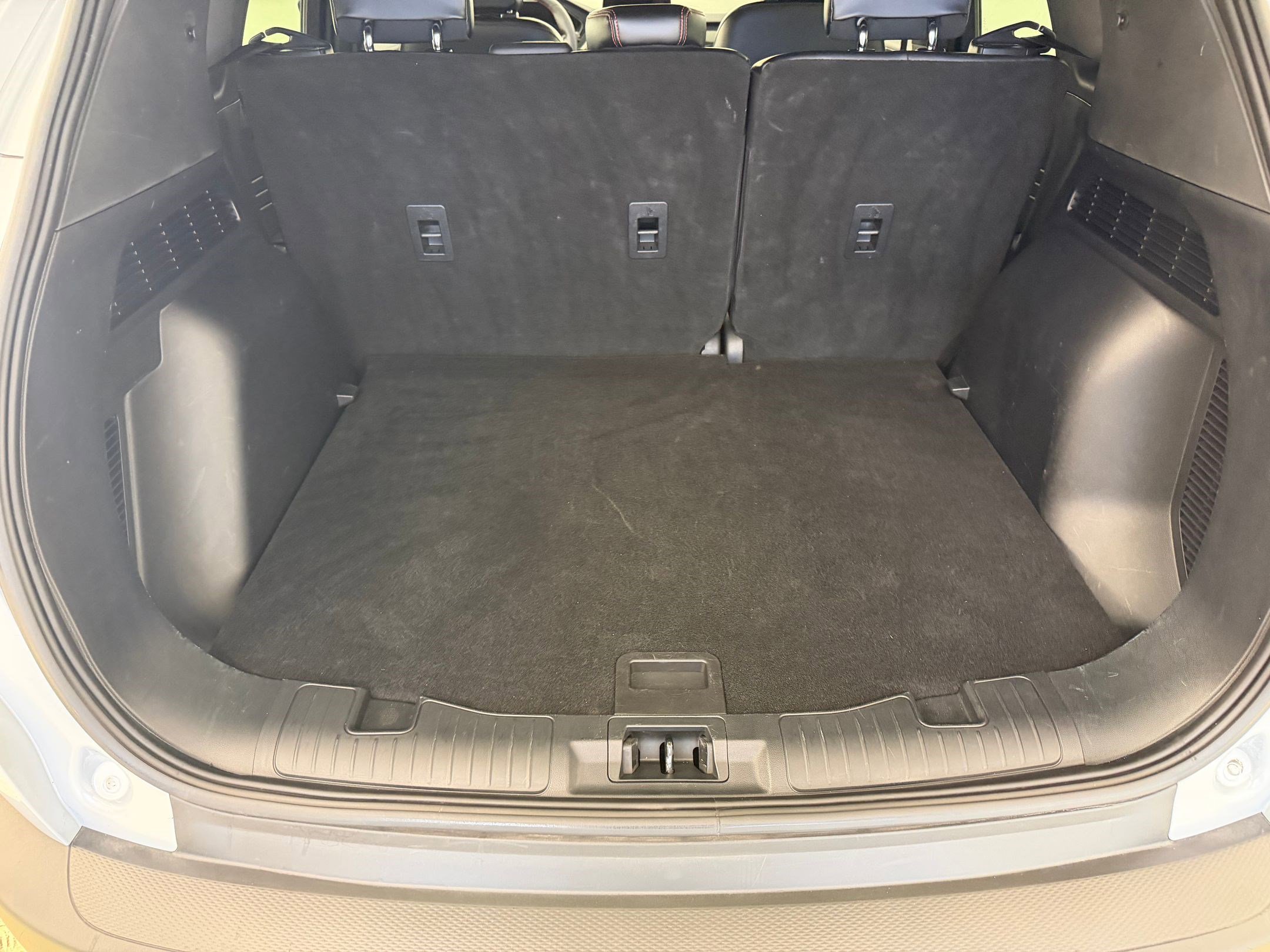 Certified 2025 Ford Escape ST-Line image 22