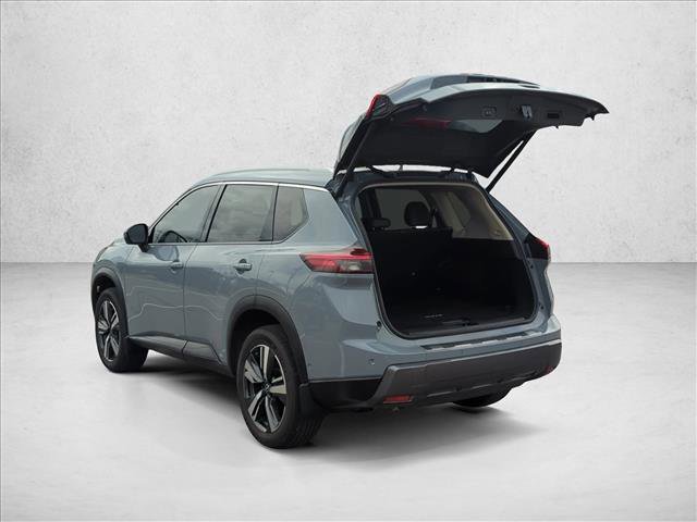 Used 2025 Nissan Rogue SL image 6