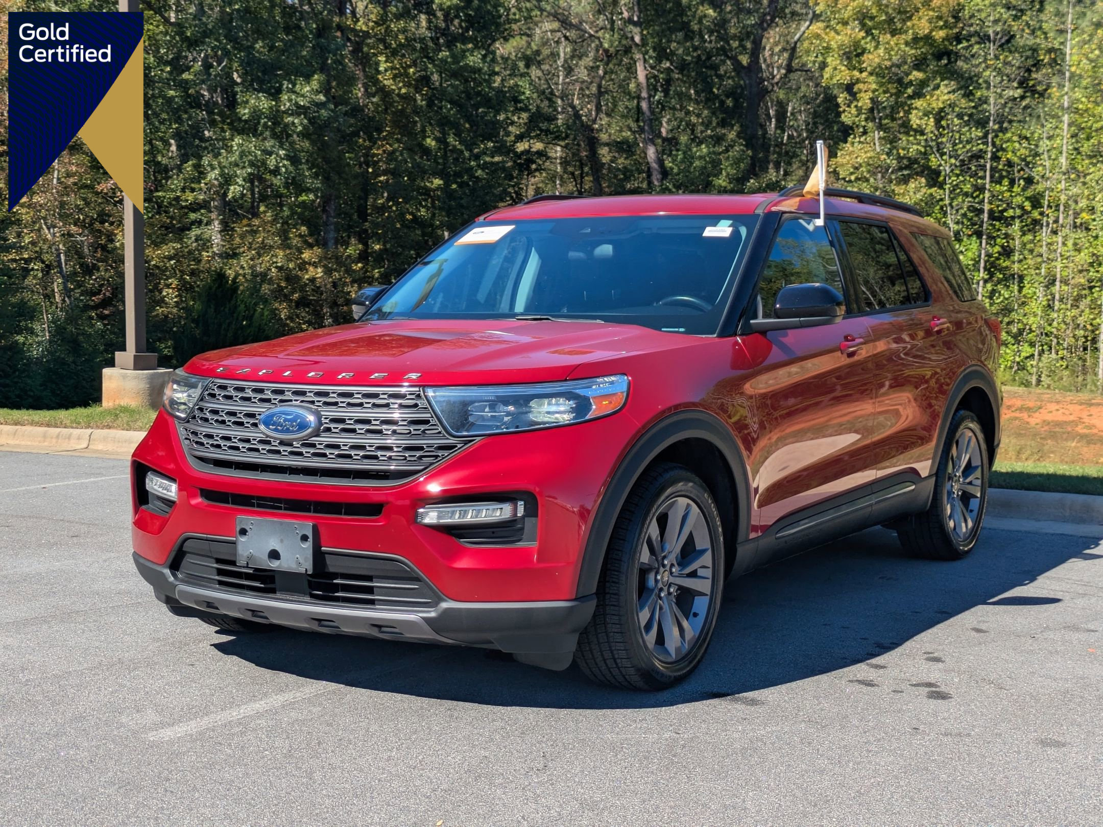 Certified 2022 Ford Explorer XLT w/ Equipment Group 202A