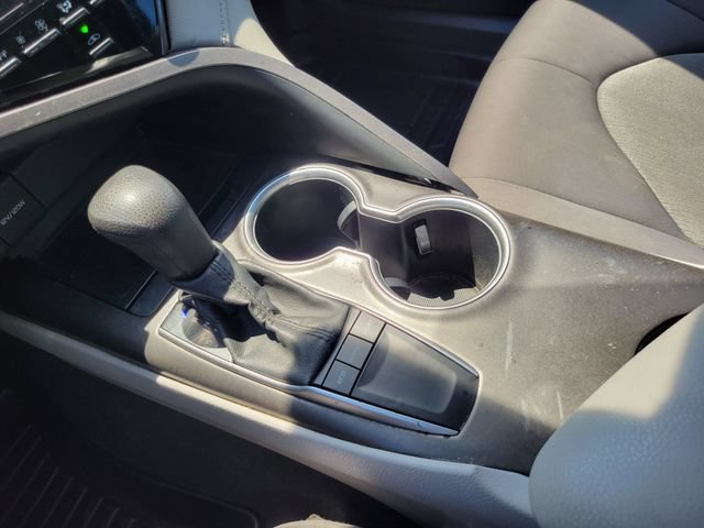 Used 2022 Toyota Camry LE FWD image 20