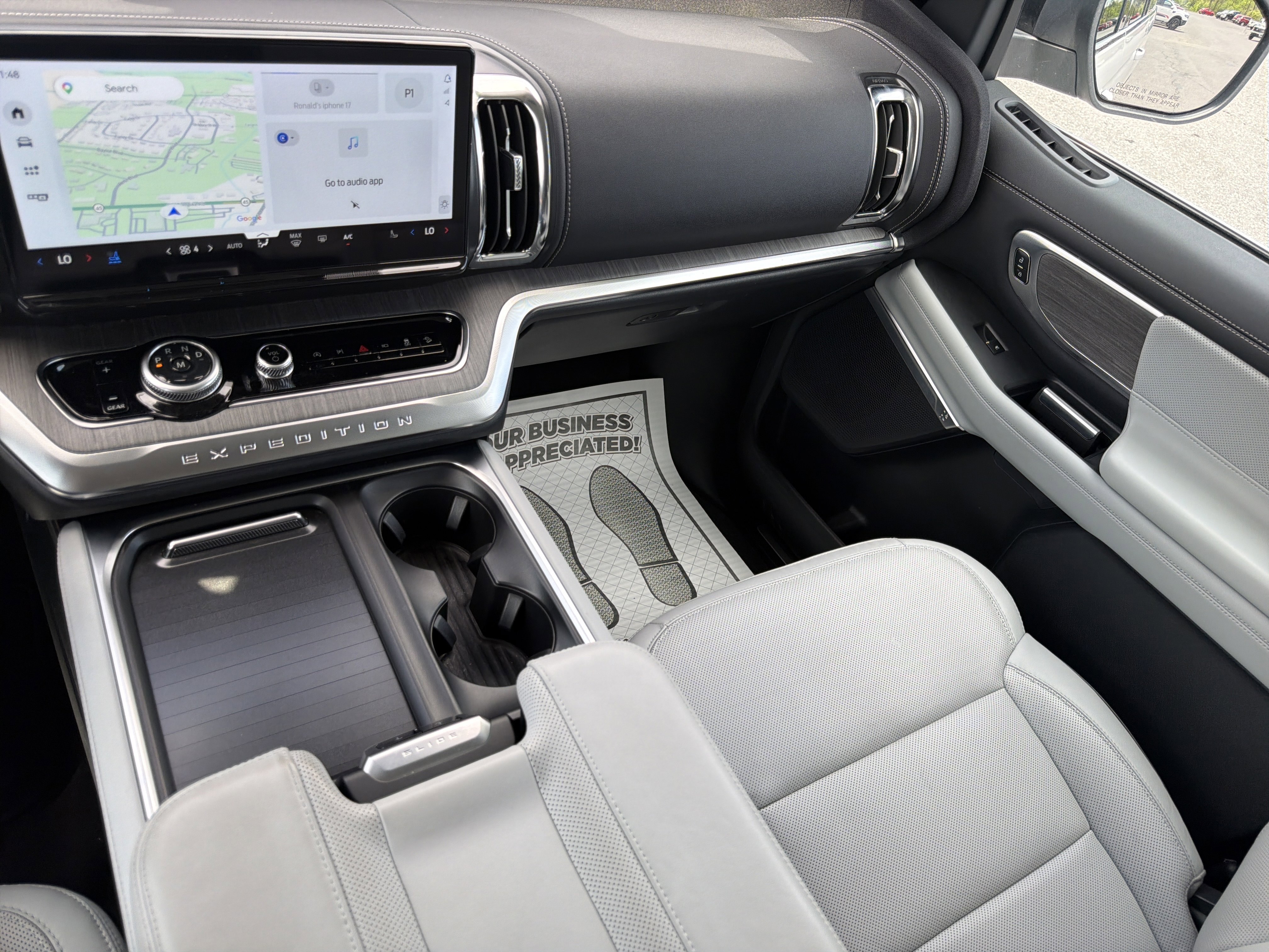 Certified 2025 Ford Expedition Max Platinum w/ Platinum Ultimate Package AWD/4WD image 23
