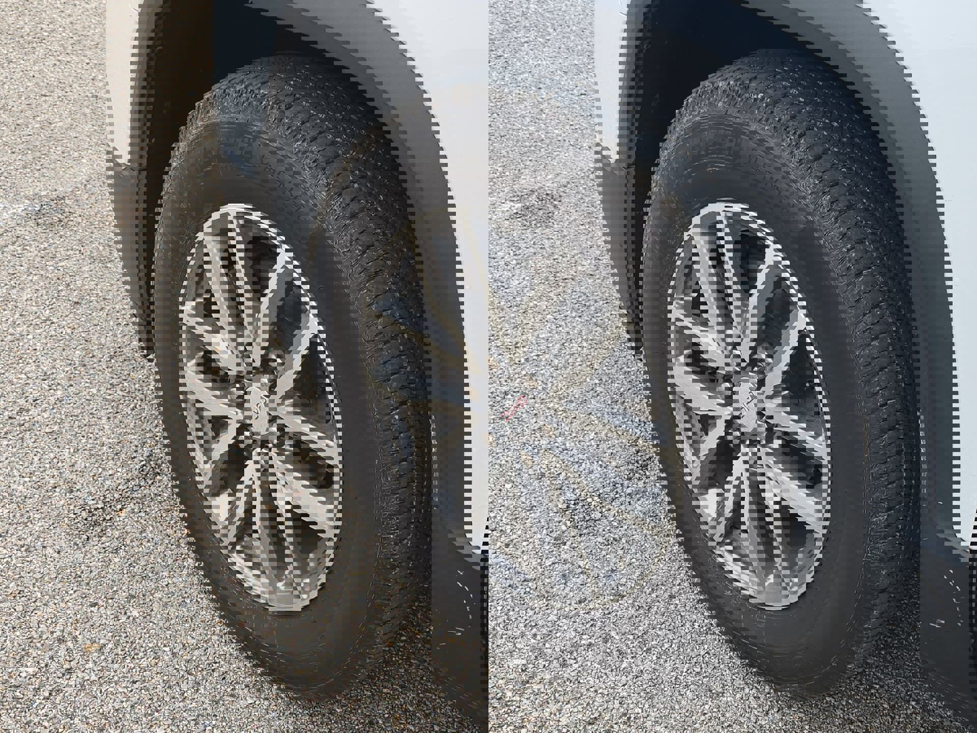 Used 2019 GMC Acadia SLE w/ LPO, Floor Liner Package AWD/4WD image 10