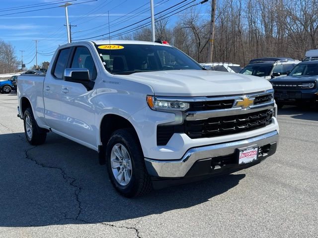 Used 2023 Chevrolet Silverado 1500 LT w/ Protection Package image 8