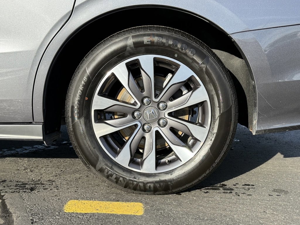 Used 2024 Honda Odyssey EX-L image 15