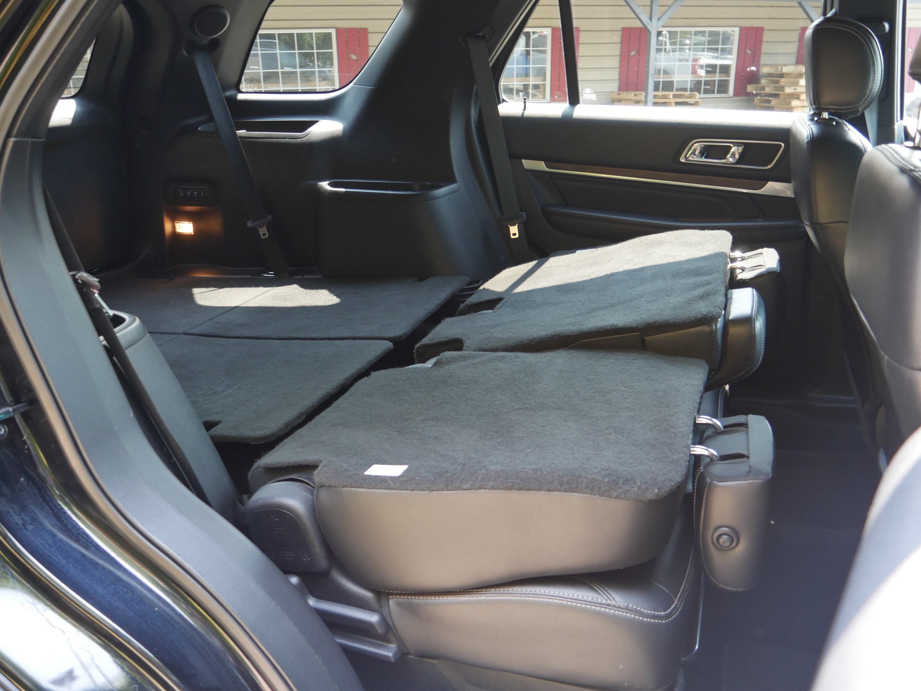 Certified 2017 Ford Explorer Limited FWD image 27