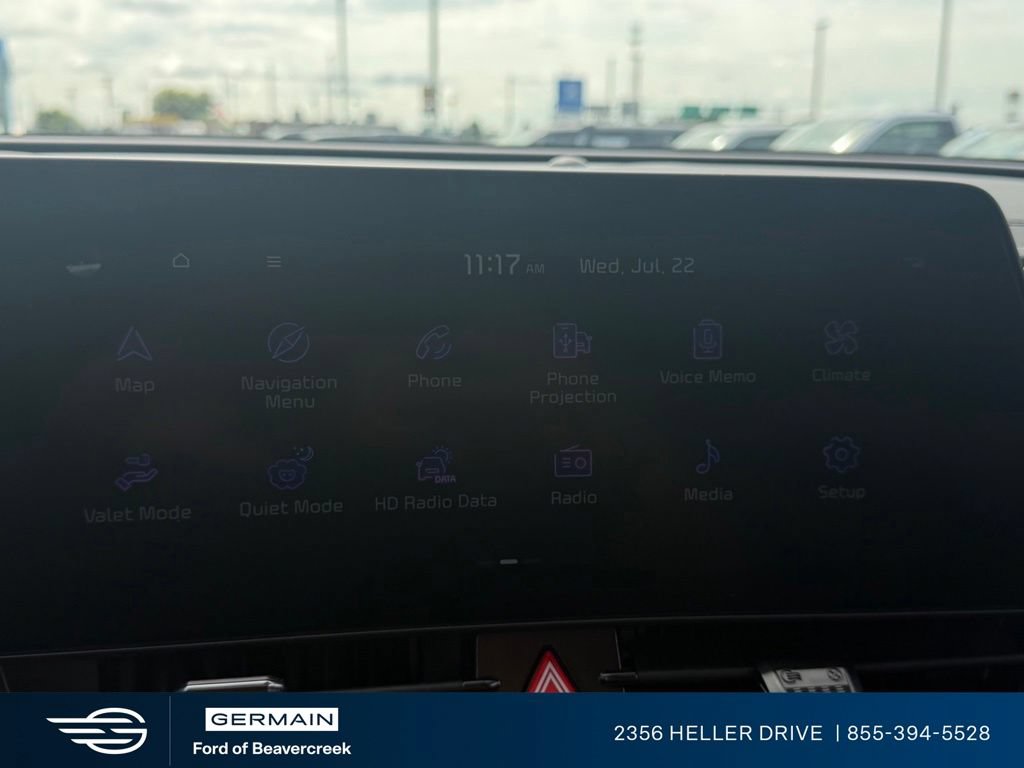 Used 2025 Kia Sportage SX AWD/4WD image 19