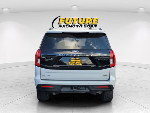 Certified 2025 Ford Expedition Max Active AWD/4WD image 5