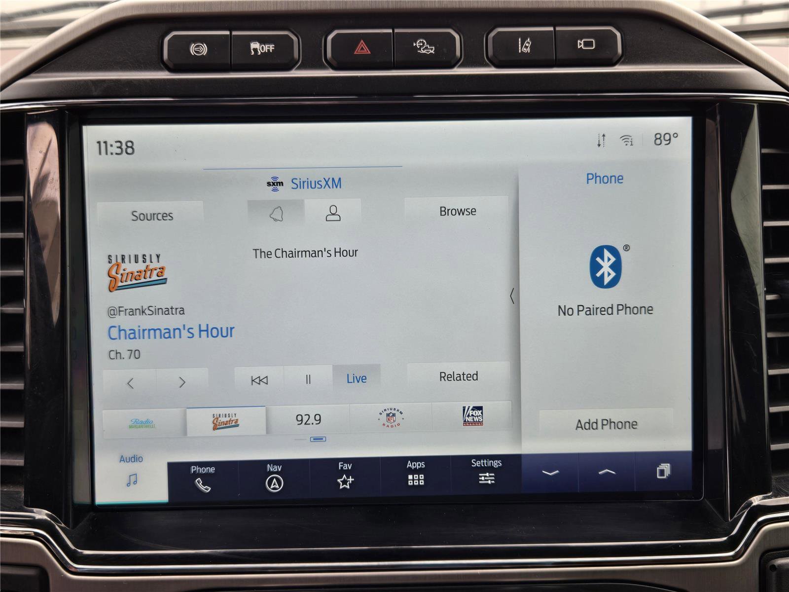 Certified 2022 Ford F350 Platinum w/ Tremor Off-Road Package AWD/4WD image 15