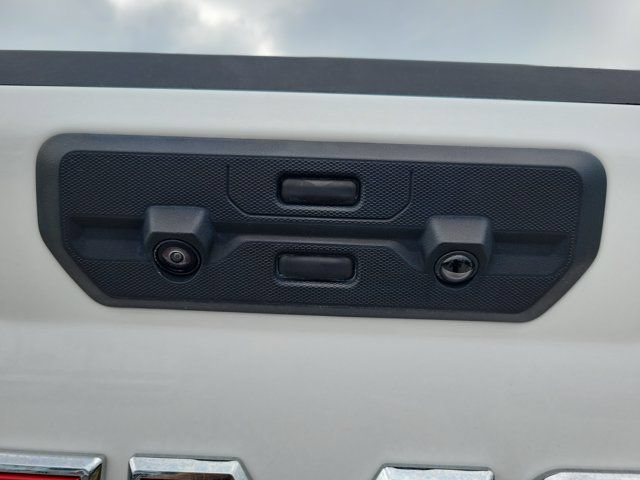 Used 2025 GMC Sierra 1500 AT4X AWD/4WD image 12