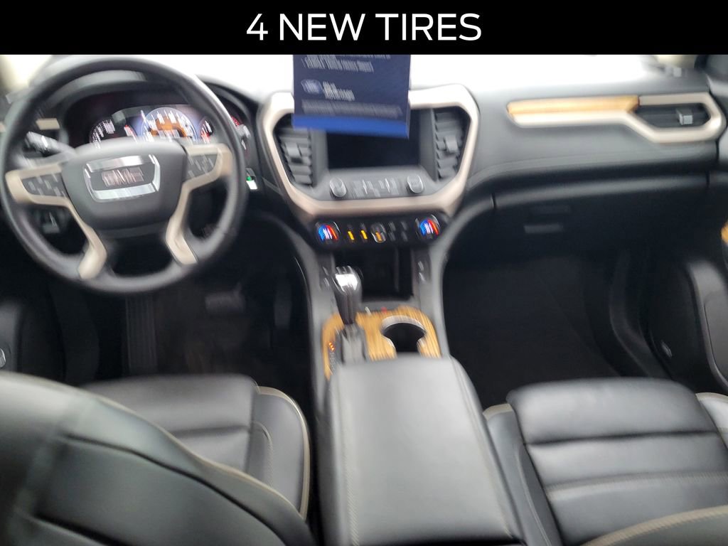 Used 2017 GMC Acadia Denali w/ Technology Package image 8